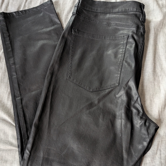 Banana Republic  Womens Curvy Hi Rise Slim Leather Look Black Jeans - Picture 6 of 7